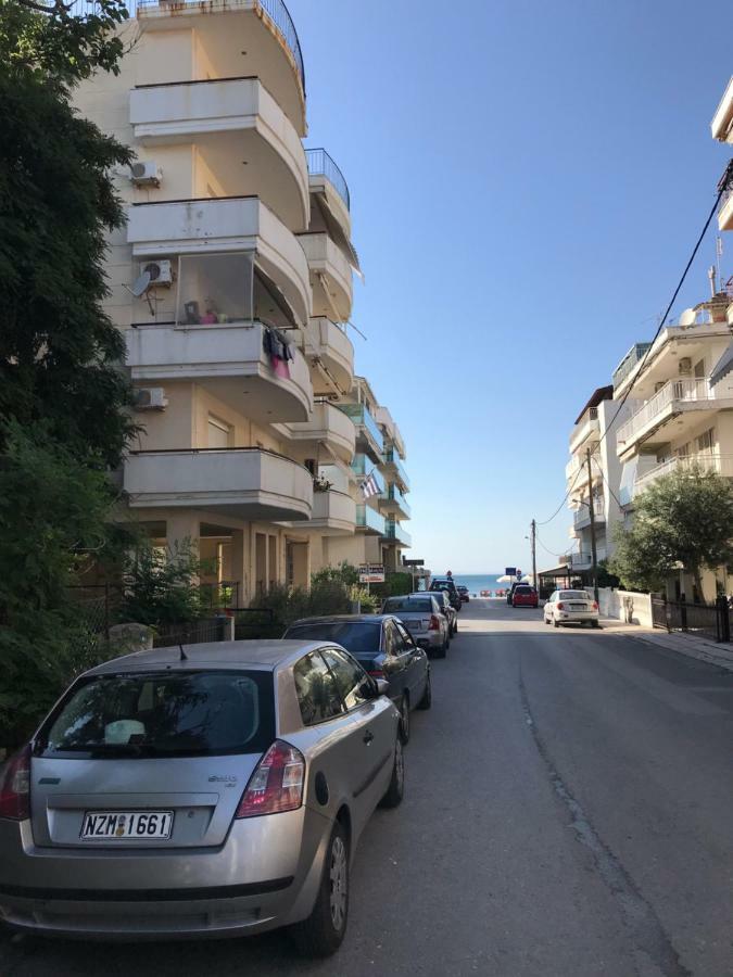 Aegean Studio By The Sea Apartment Peraia  Bagian luar foto