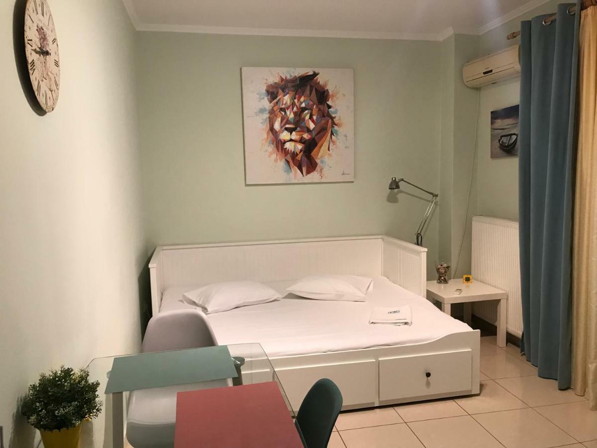 Aegean Studio By The Sea Apartment Peraia  Bagian luar foto